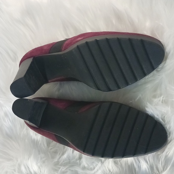 Women's Suede Maroon/Black Size 11W Bella-Vita heels - Picture 6 of 9